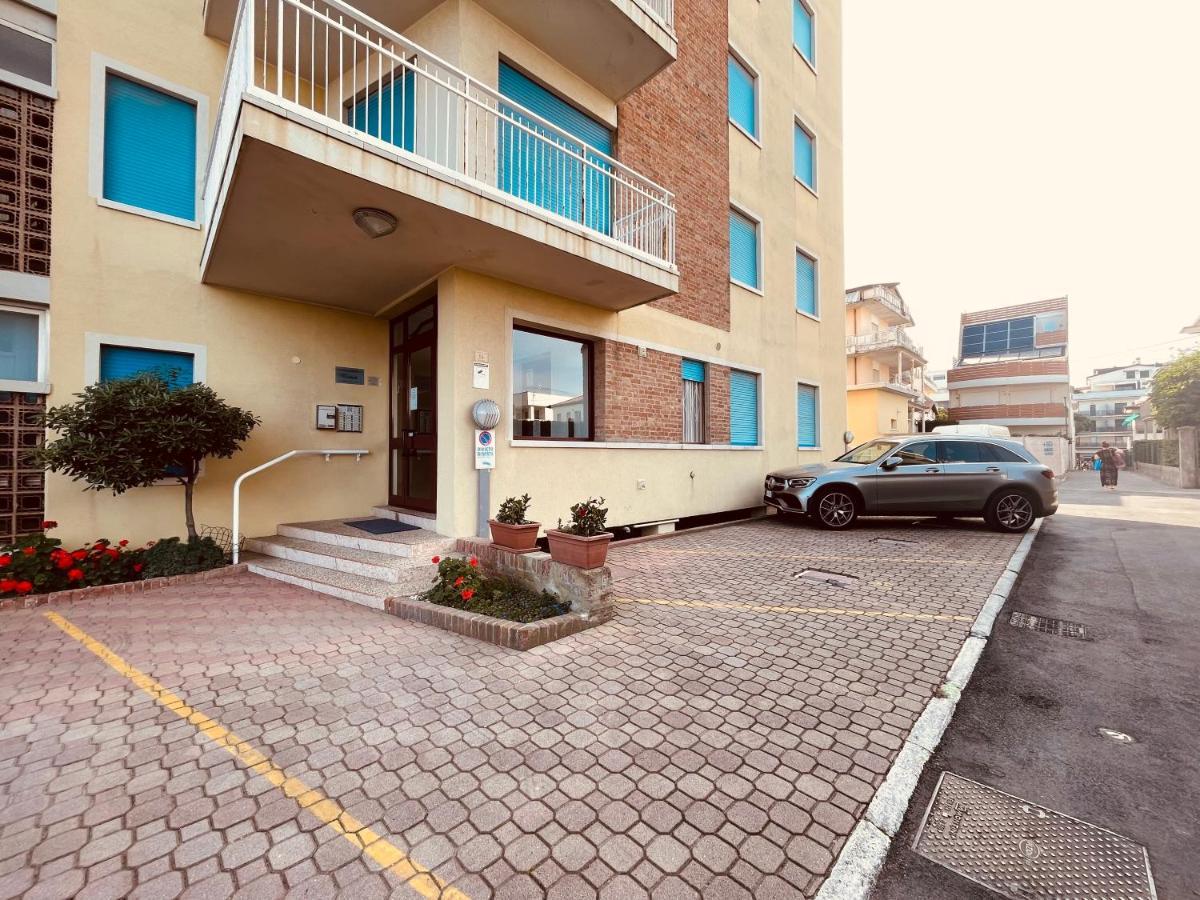 Appartamento Cima - Vista Mare, 3 Camere, Wifi, Family Apartment 리도 디 예솔로 외부 사진